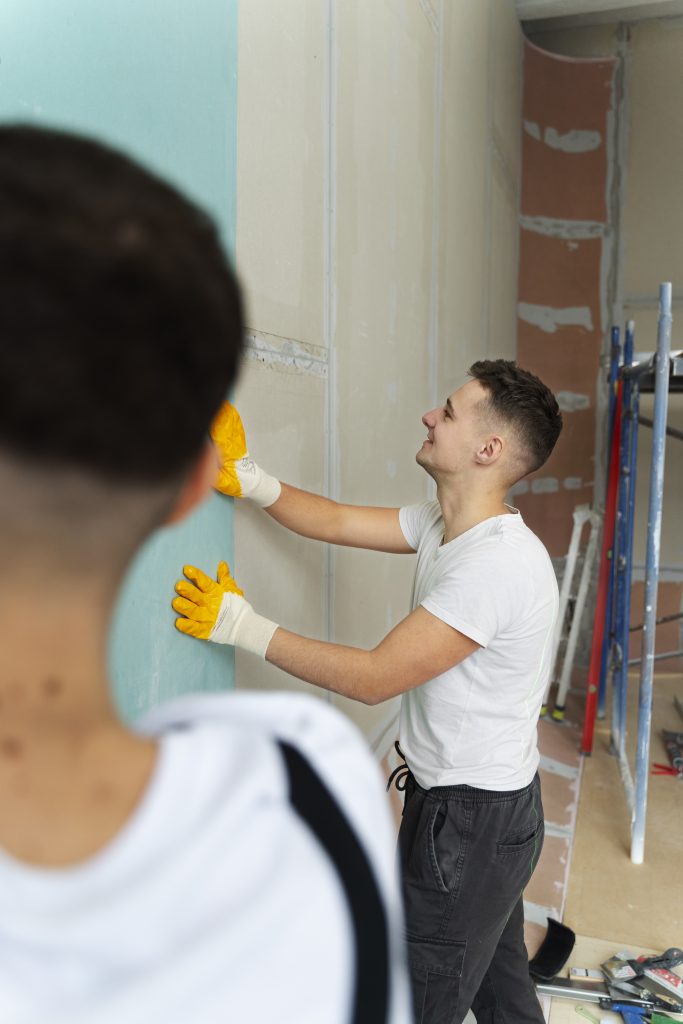 construction people working together